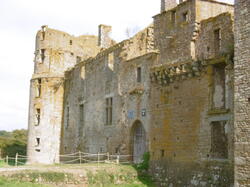 lassay-les-chateaux 44122088084 o
