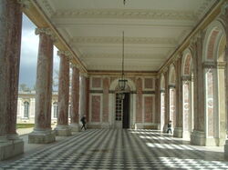 pldg-com-versailles0003