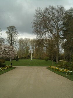 pldg-com-versailles0066
