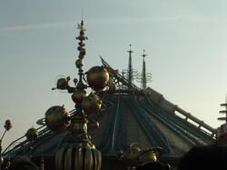 disneyland-paris 42389751180 o
