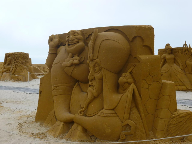 sculpture-de-sable-disney 44144223052 o