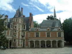 chateauloire030 45487812232 o