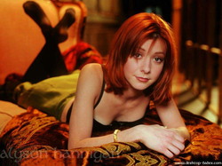 AlysonHannigan08