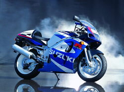Suzuki gsxr600 2