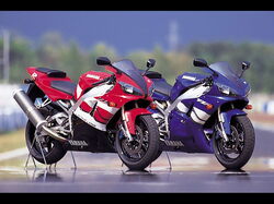 Yamaha R1